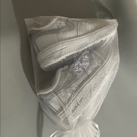 Nike Baby Walker Shoes in Gray - Picture 4 of 6